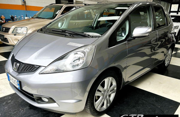 HONDA Jazz 1.4 i-VTEC Executive Benzina 2009