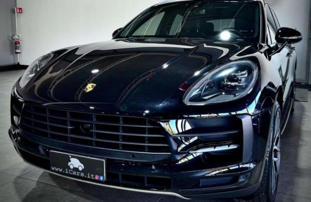 PORSCHE Macan  Benzina 2020