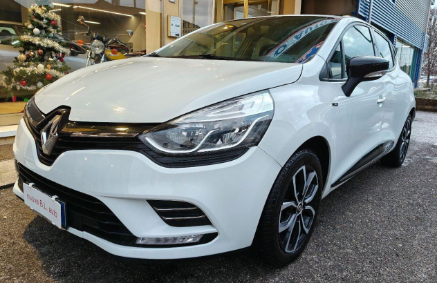 RENAULT Clio TCe 12V 90CV GPL 5p. Moschino Zen GPL 2019