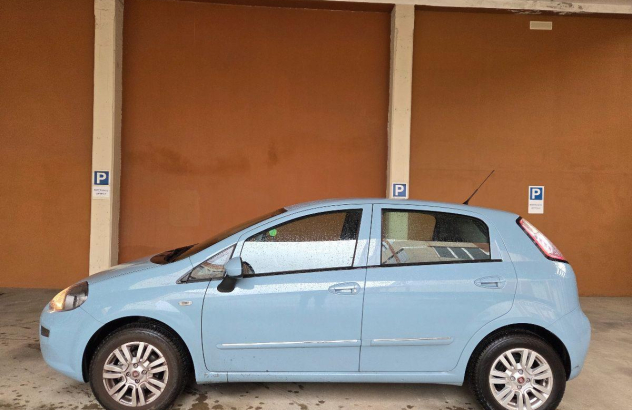 FIAT Punto 1.4 SeS 8V 5p. Lounge Benzina 2015