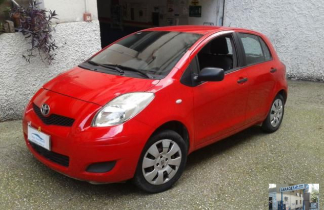 TOYOTA Yaris 1.0 5p. Now Benzina 2009