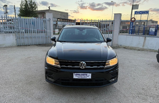 VOLKSWAGEN Tiguan 1.6 TDI Business BMT Diesel 2017