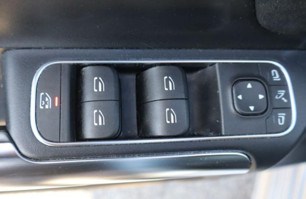 MERCEDES Classe B B 250 Automatic 4Matic Sport Premium Benzina 2020