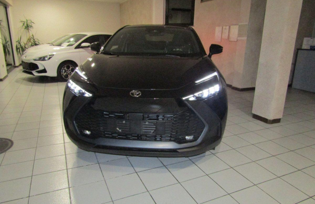 TOYOTA C-HR 2.0 PHEV Trend Elettrica-Benzina 2025