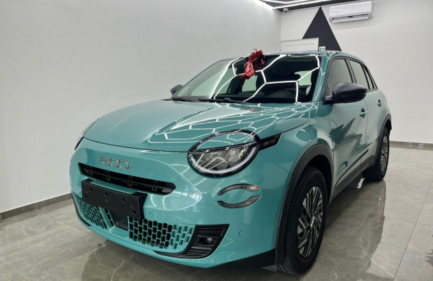 FIAT 600  Elettrica-Benzina 2024