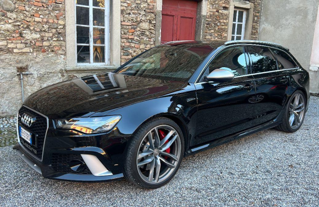 AUDI RS6  Benzina 2015