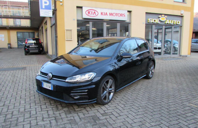 VOLKSWAGEN Golf 1.6 TDI 115CV DSG 3p. Sport BMT Diesel 2017