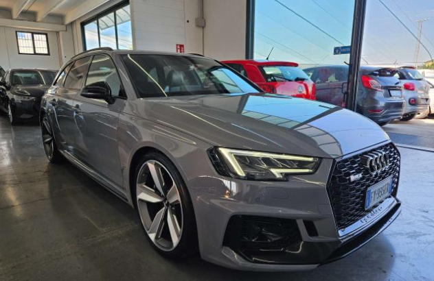 AUDI RS4  Benzina 2019