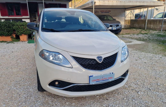 LANCIA Ypsilon 1.2 69 CV 5p. GPL Ecochic Gold GPL 2016