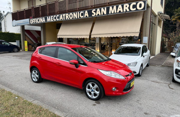 FORD Fiesta 1.6 TDCi 95CV 5p. cDPF Titanium Diesel 2010