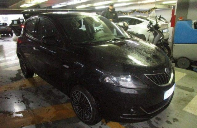 LANCIA Ypsilon Ypsilon 1.0 FireFly 5p. SeS Hybrid Oro Elettrica-Benzina 2023
