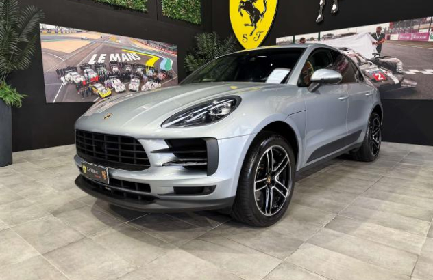 PORSCHE Macan  Benzina 2019