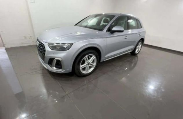 AUDI Q5  Elettrica-Diesel 2024