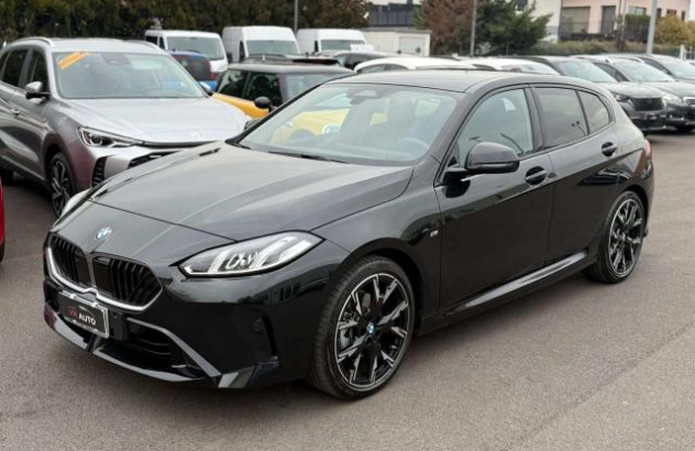 BMW Serie 1  Elettrica-Benzina 2024