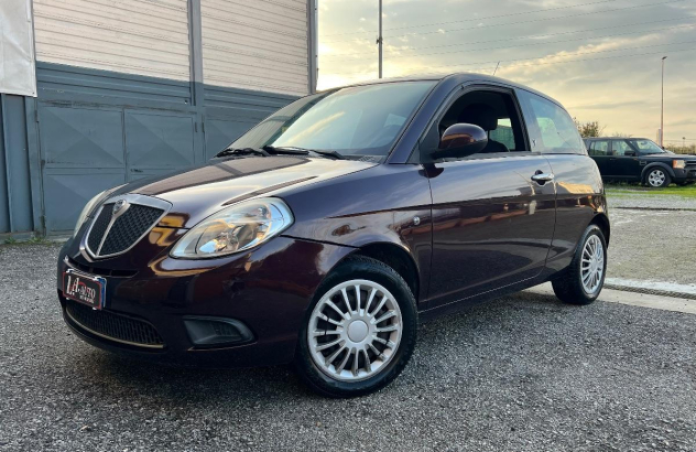 LANCIA Ypsilon  Benzina 2010