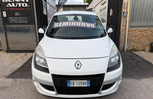 RENAULT Scénic 1.5 dCi 110CV EDC Dynamique Diesel 2010