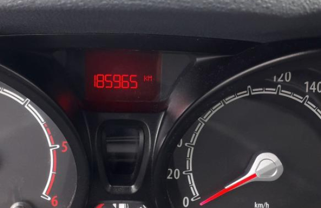 FORD Fiesta 1.4 TDCi 70CV 5p. Titanium.Bs. Diesel 2010