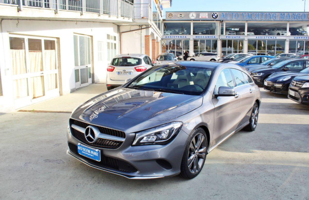 MERCEDES Classe CLA CLA 200 d S.W. 4Matic Automatic Premium Diesel 2017