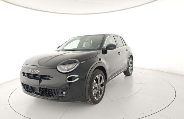 FIAT 600  Elettrica-Benzina 2025
