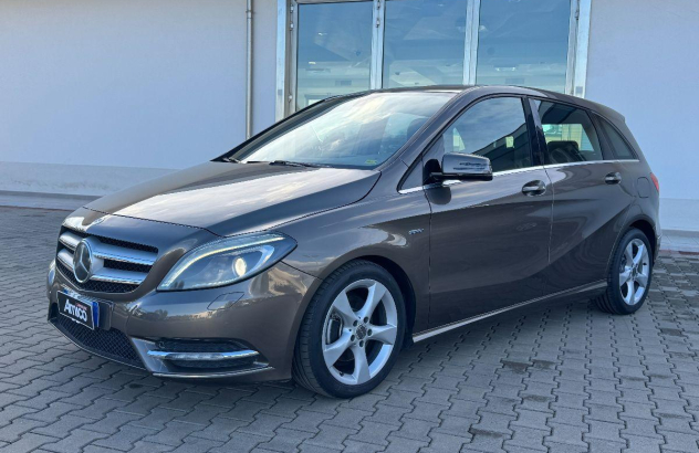 MERCEDES Classe B 180 CDI Premium Diesel 2012