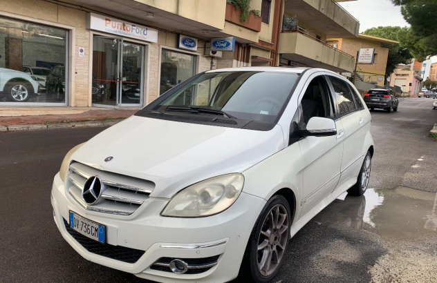MERCEDES Classe B 200 Benzina 2009