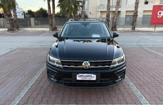 VOLKSWAGEN Tiguan 1.6 TDI Business BMT Diesel 2017