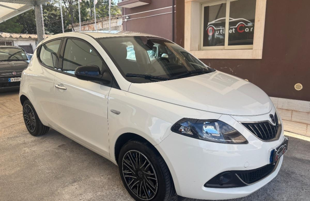 LANCIA Ypsilon 1.0 FireFly 5p.SeS Hybryd Gold Elettrica-Benzina 2022