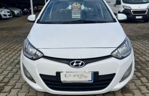 HYUNDAI i20  Diesel 2014