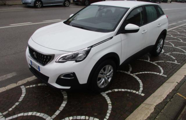 PEUGEOT 3008  Diesel 2020