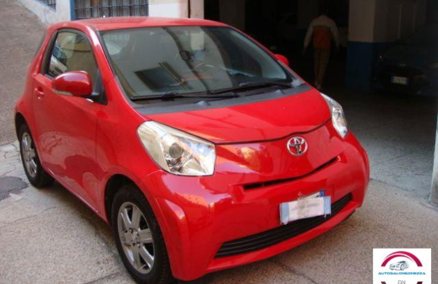 TOYOTA iQ  Diesel 2010