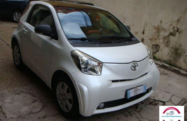 TOYOTA iQ 1.0 CVT Sol Benzina 2012