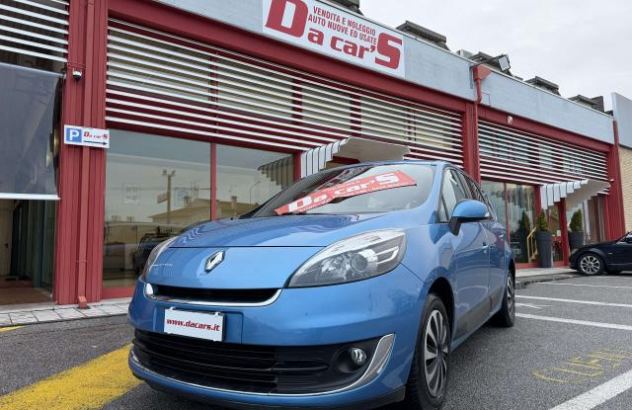 RENAULT Scénic  Diesel 2013