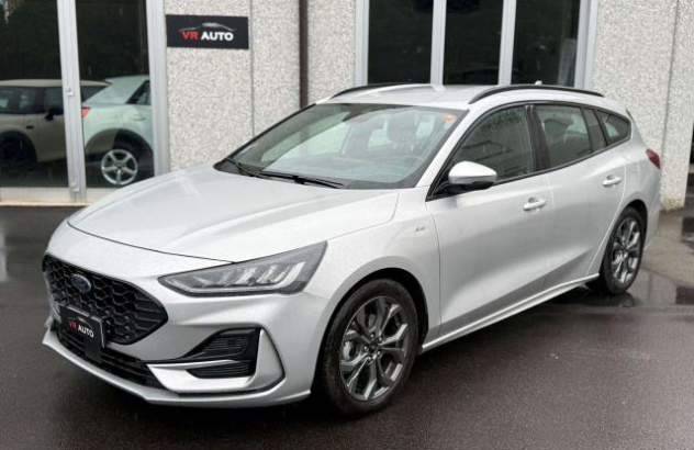 FORD Focus  Elettrica-Benzina 2025