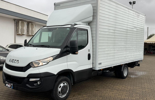 IVECO Daily  Diesel 2015
