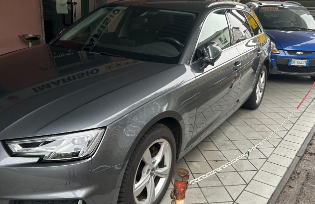 AUDI A4 Avant 35 TDI S tronic S line edition Diesel 2019