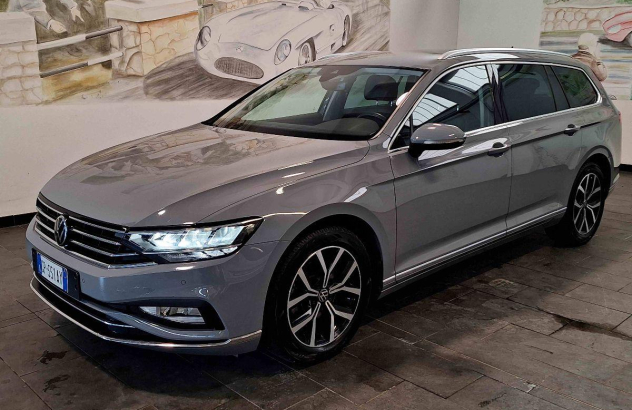 VOLKSWAGEN Passat Variant 2.0 TDI DSG Executive BMT Diesel 2023