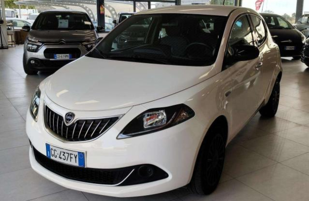 LANCIA Ypsilon  Elettrica-Benzina 2021