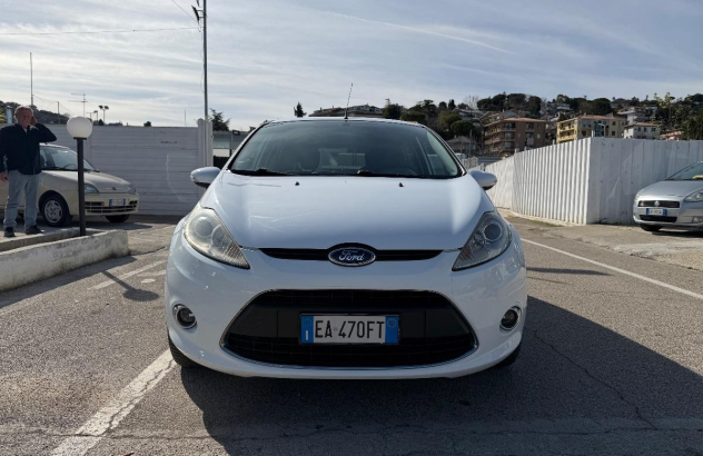 FORD Fiesta 1.4 TDCi 68CV 5p. Titanium Diesel 2009