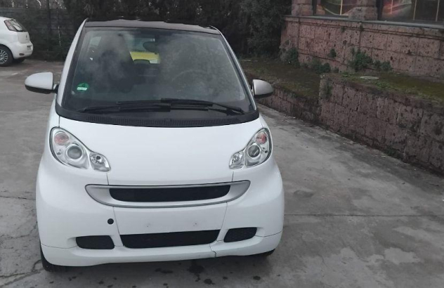 SMART Fortwo 1000 52 kW MHD coupé pulse Benzina 2012