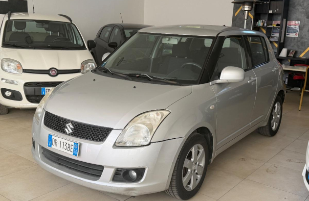 SUZUKI Swift 1.3 4x4 5p. GL Benzina 2009