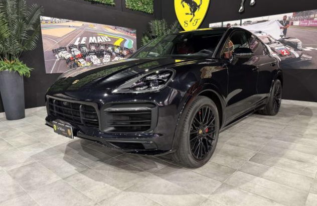 PORSCHE Cayenne  Benzina 2020