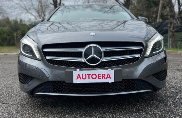 MERCEDES Classe A 200 CDI BlueEFFICIENCY Premium Diesel 2012