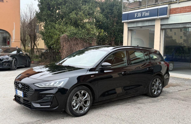 FORD Focus Station Wagon Focus 1.0 EcoBoost 125CV SW ST Line Elettrica-Benzina 2025