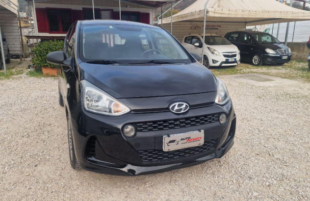 HYUNDAI i10 1.0 MPI Sound Edition Benzina 2017