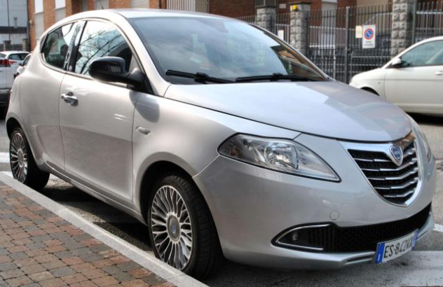 LANCIA Ypsilon  Diesel 2013