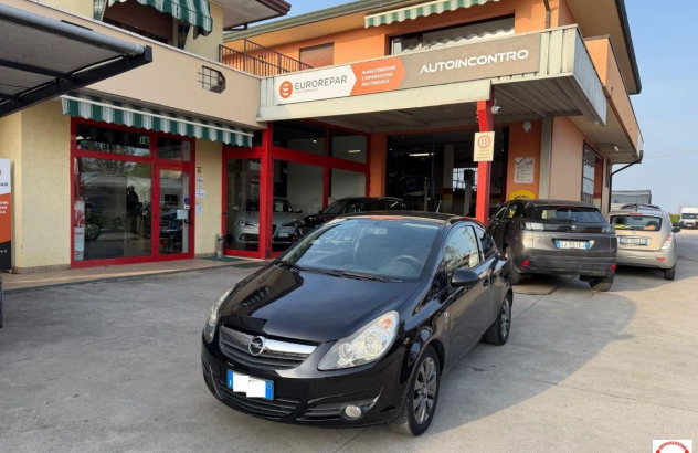 OPEL Corsa  GPL 2010