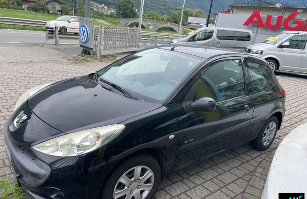 PEUGEOT 206 1.1 60CV 3p. Urban Benzina 2011