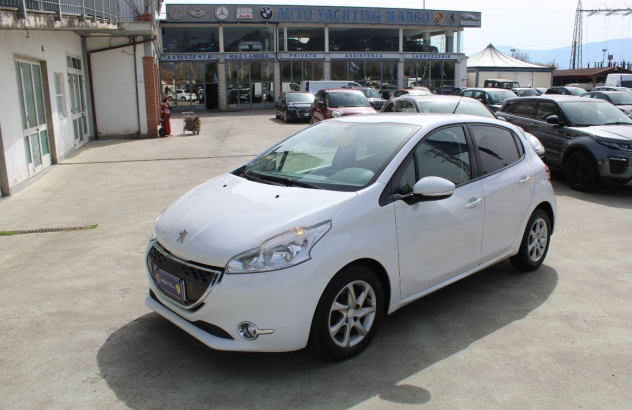 PEUGEOT 208 1.4 e-HDi 68 CV SeS robot. 5p. Active Diesel 2013