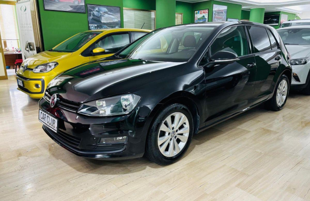 VOLKSWAGEN Golf 1.6 BlueTDI 5p. Trendline Diesel 2013