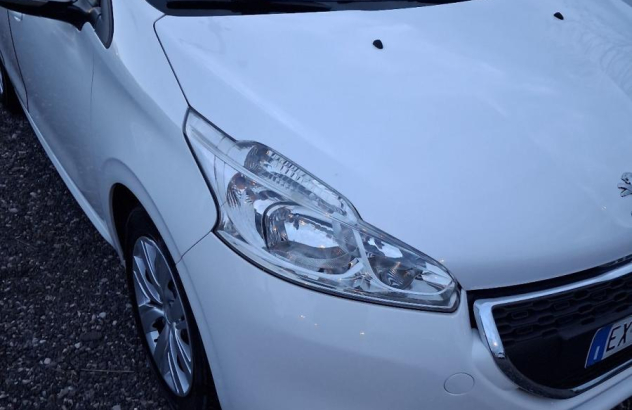 PEUGEOT 208 1.4 HDi 68 CV 5p. Allure Diesel 2014